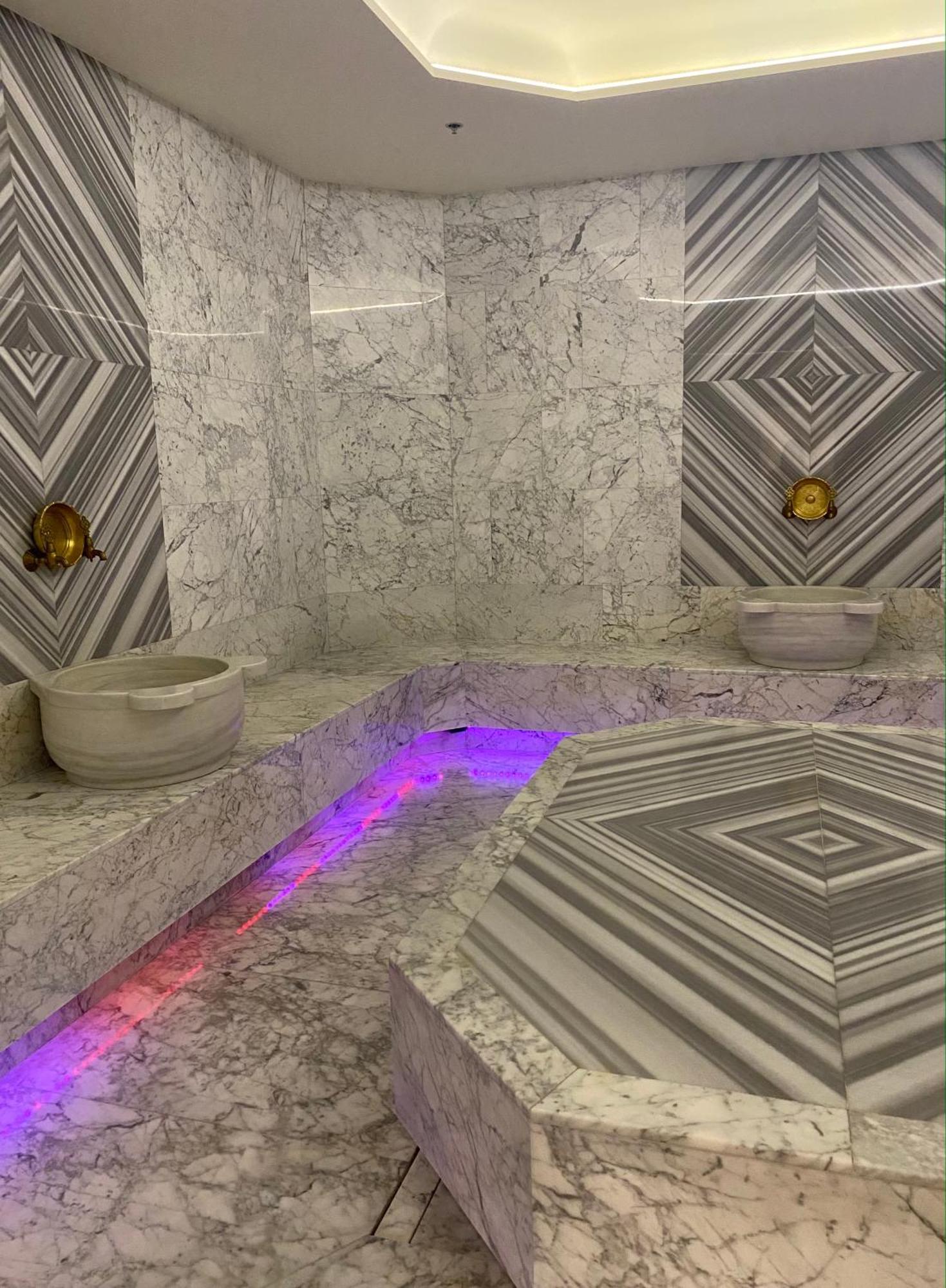 באטומי Onyx Palace Delux מראה חיצוני תמונה